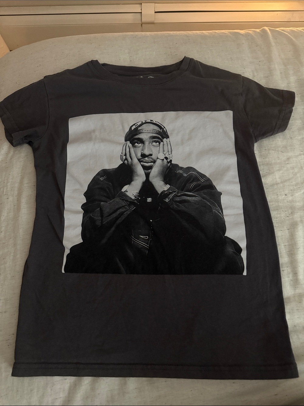 2pac graphic tee